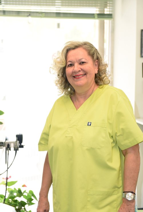 Christiane Wulff bei der Behandlung